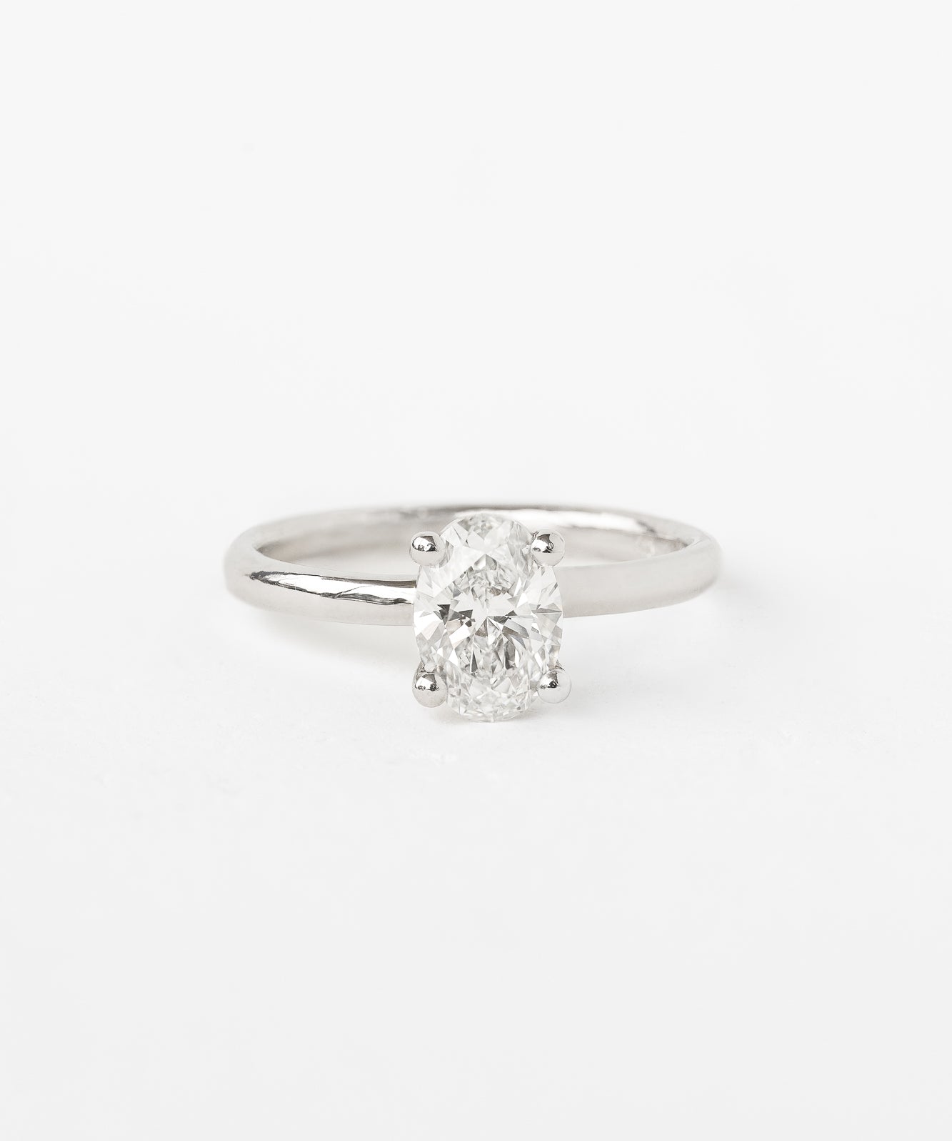 oval venus ring 1.08ct lab diamond