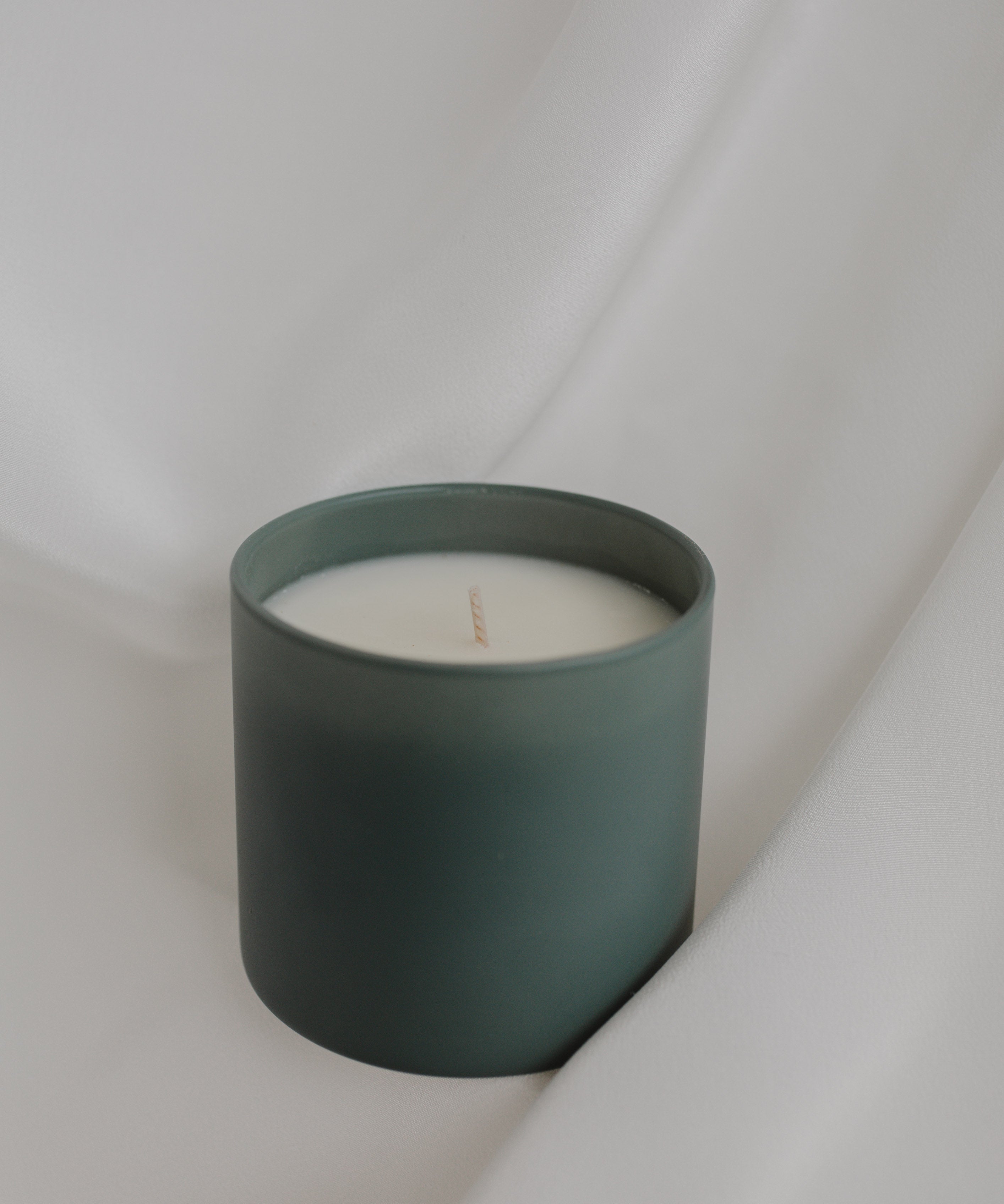 Calyan Wax Co. Frosted Candle