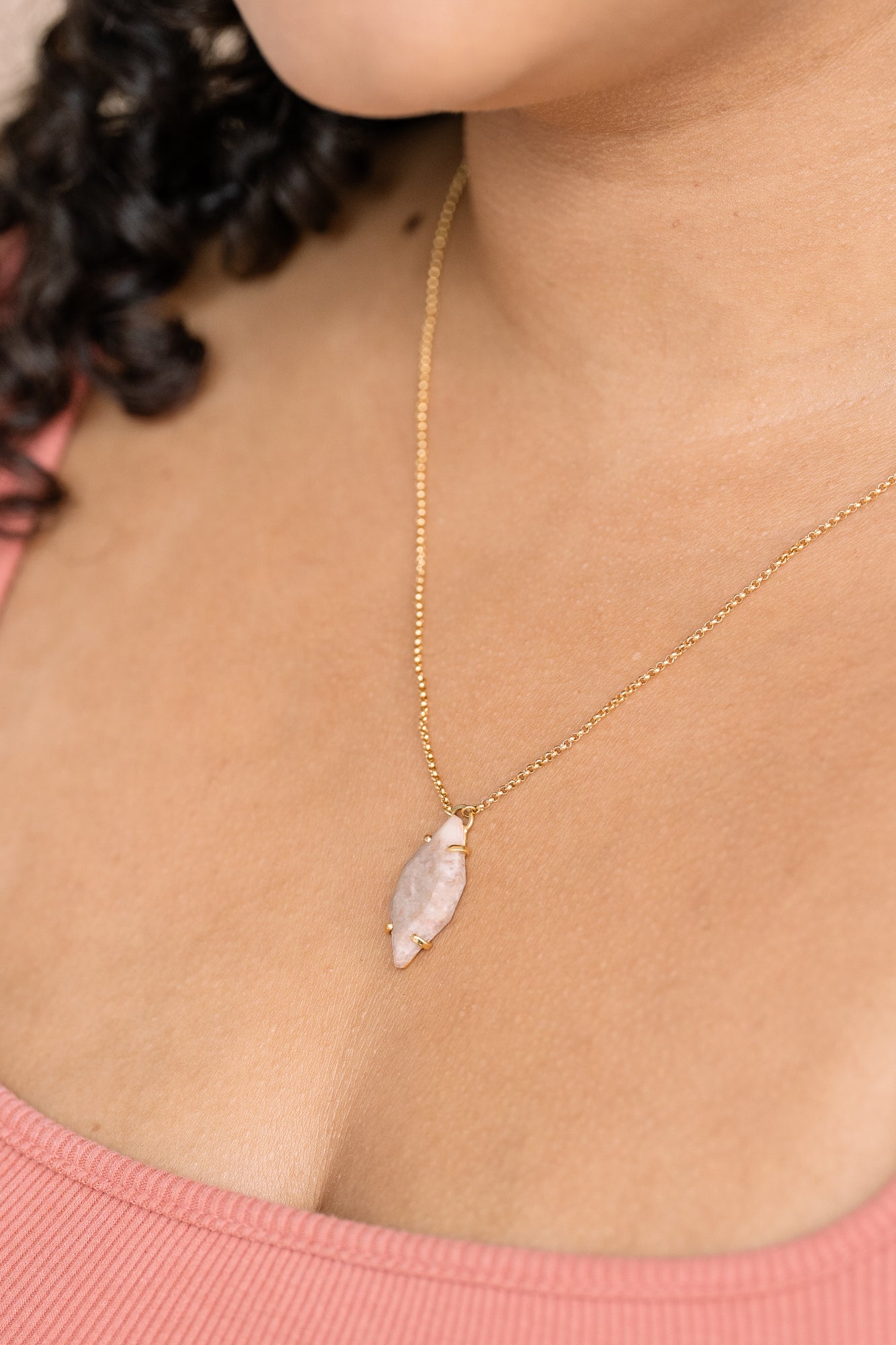 Elegant gold statement necklace with chain links