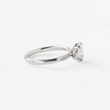 Oval Venus Ring with Pavé & 1.08ct Lab Diamond