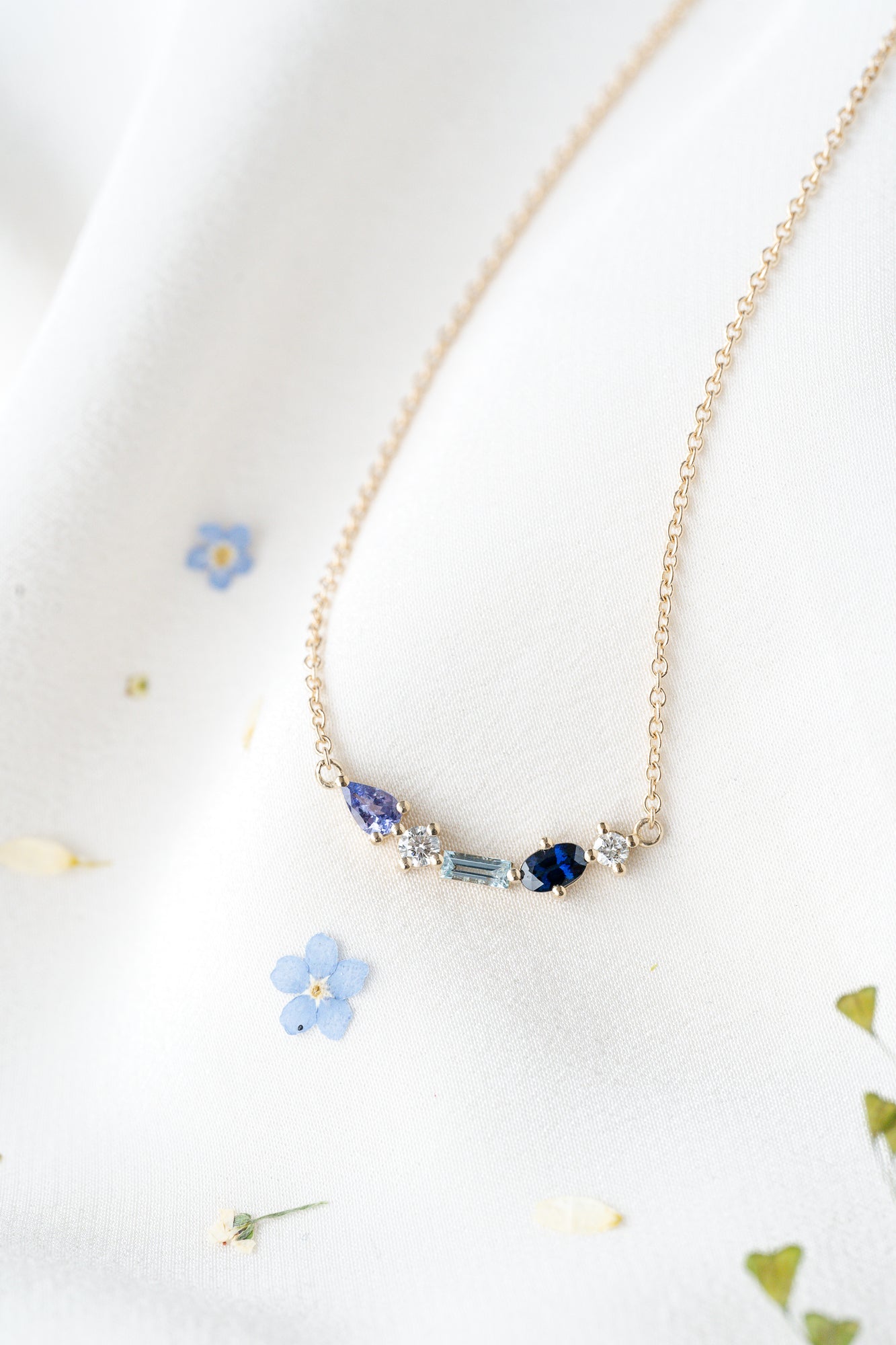 Meadow Necklace in Tranquil
