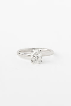 oval venus ring 1.08ct lab diamond