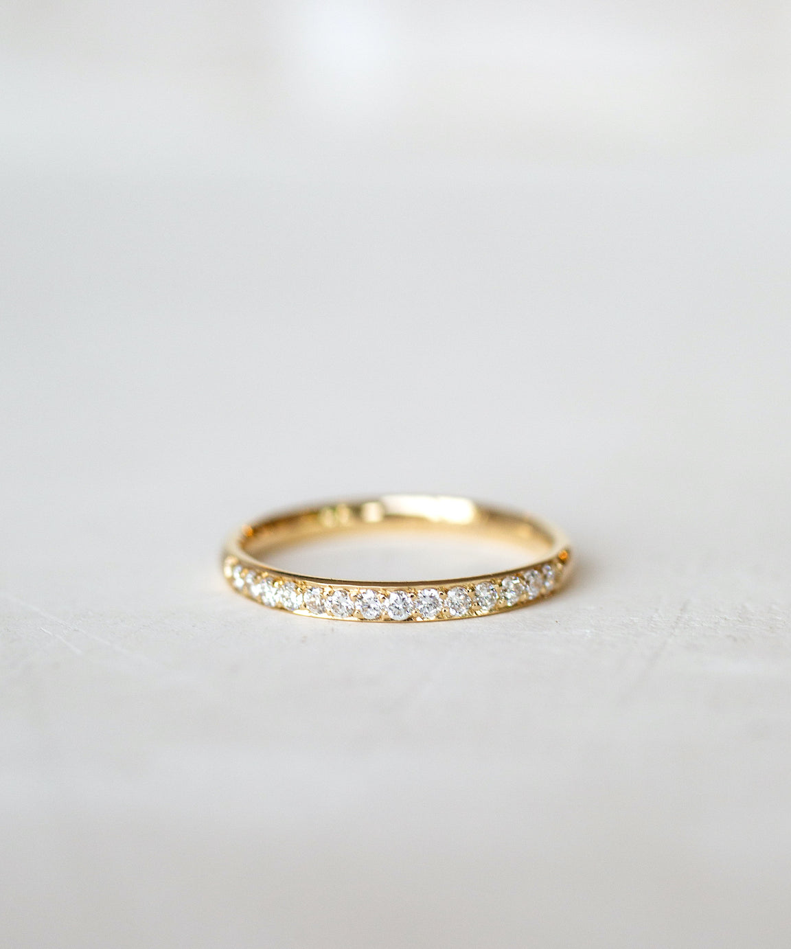 Minimalist 2mm Whisper gold ring