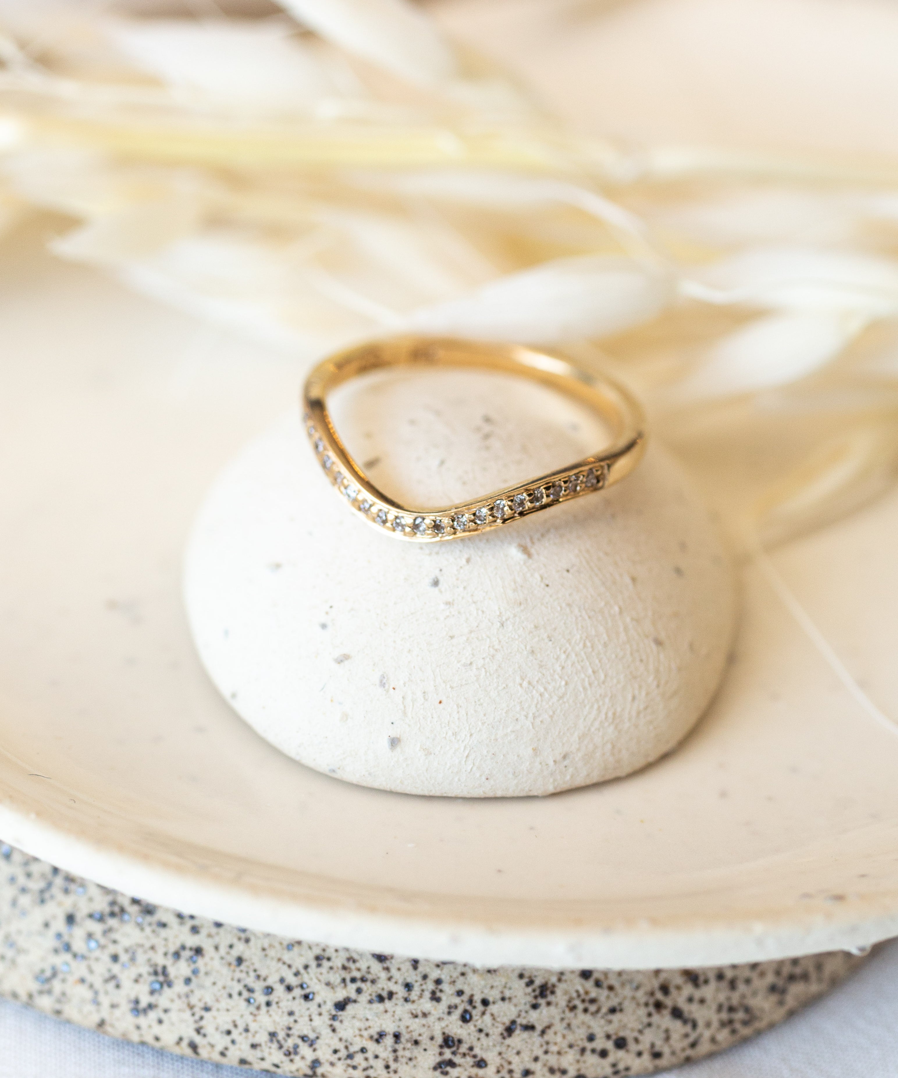 Minimalist Contour Ring with Pavé